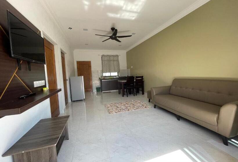 Дом 2 Спальни, Laura Guest House Langkawi