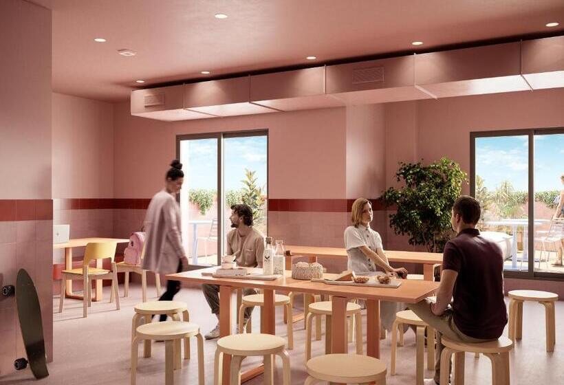 اتاق استاندارد سه نفره, Amistat City Hostel Barcelona