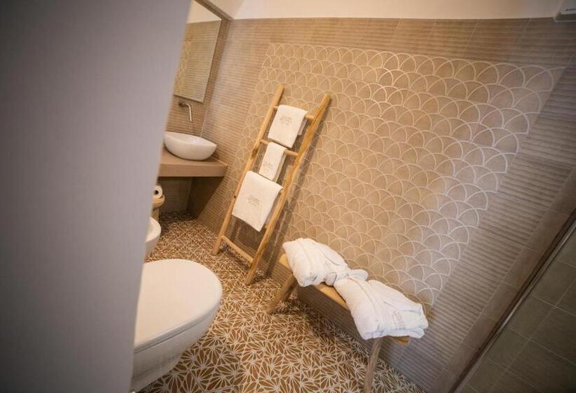 سوییت جونیور لوکس, Vecchia Mottola Suite & Spa