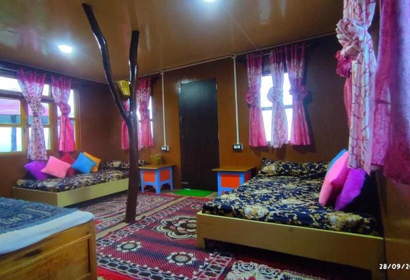 Номер Стандарт Вид на Горы, Paradise Point Farmstay