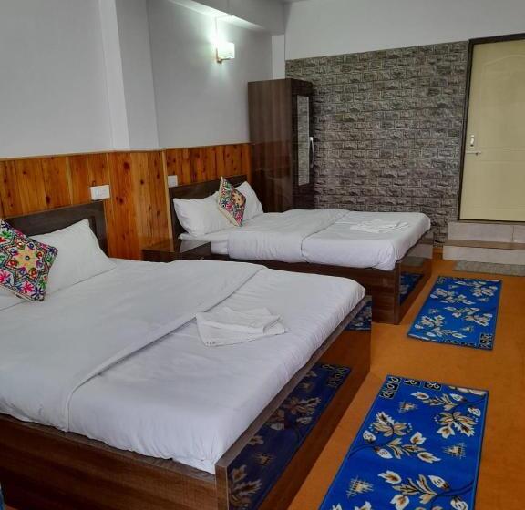 スタンダード４人部屋, Yalung Homestay