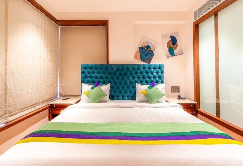 Номер Премиум, Treebo Premium Heritage Grand  Majiwada Thane