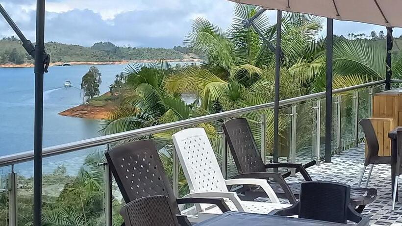 4인용 스탠다드 룸, Mirador Cielo Blue