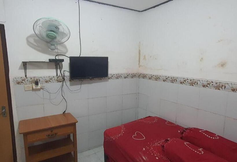 Cameră Standard, Spot On 93681 Qodri Homestay Syariah