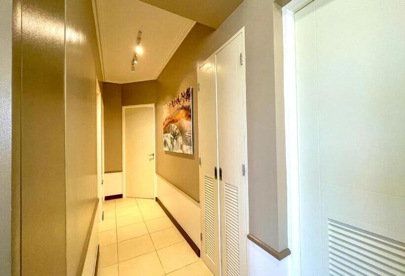 آپارتمان 3 خوابه, Mushroom Leisure Suites At Infina Towers, Quezon City