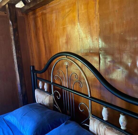 스탠다드 룸, Mesari Cottage Guest House