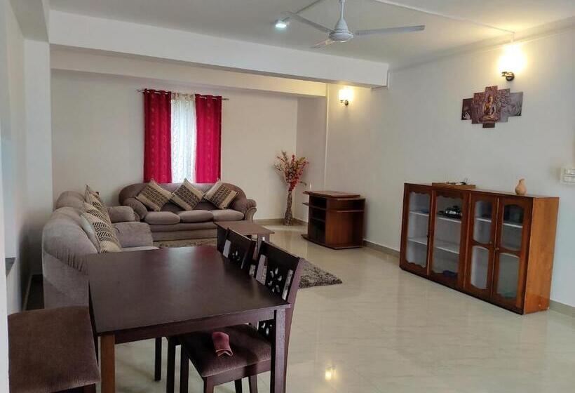 اتاق استاندارد با بالکن, Natures Life Urban Homestay