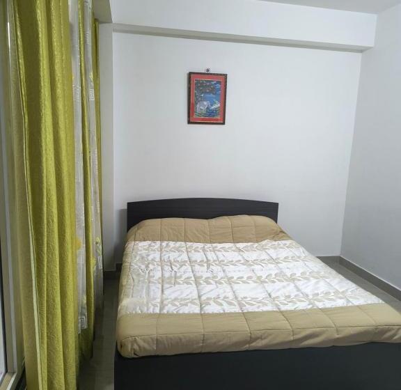 اتاق لوکس با بالکن, Natures Life Urban Homestay
