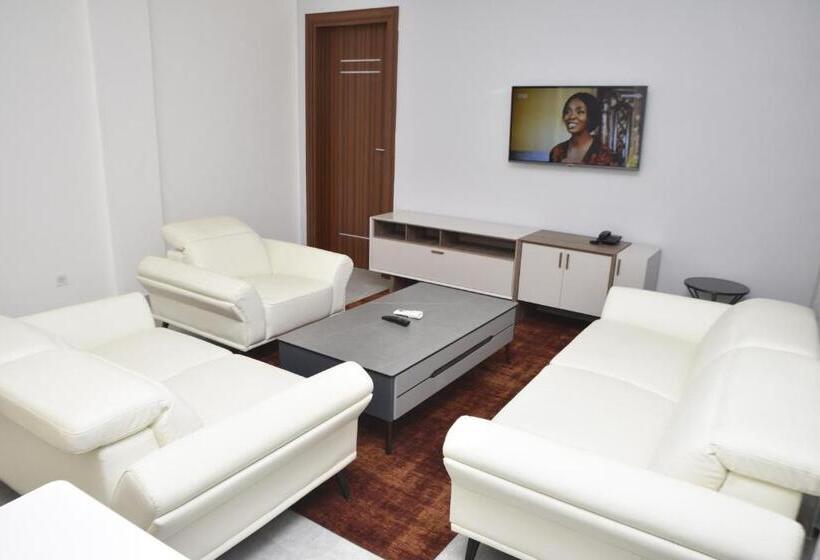 سوییت خانوادگی, Complexe Immobilier Le Silence Cis