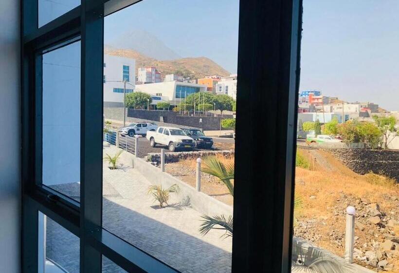 اتاق استاندارد یک نفره, Edificio Cosec