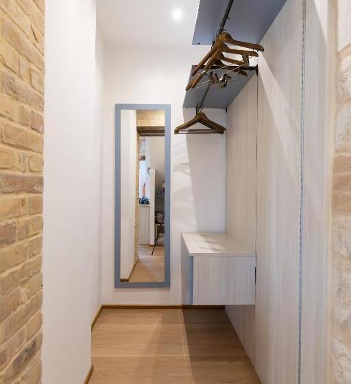 Quarto Estandar, Il Fiore Del Conero