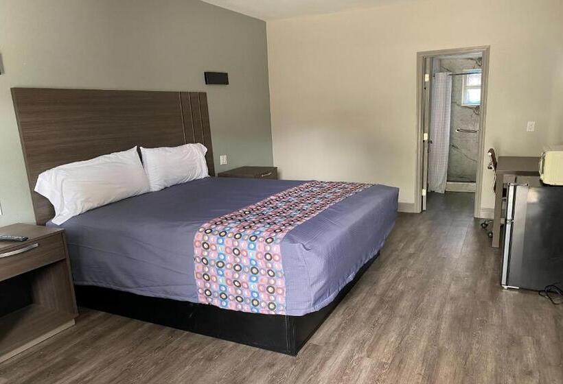 Стандартный Номер Кровать Кинг, Budget Motel  Titusville