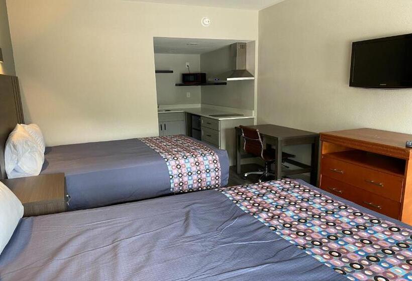 프리미엄 룸, Budget Motel  Titusville