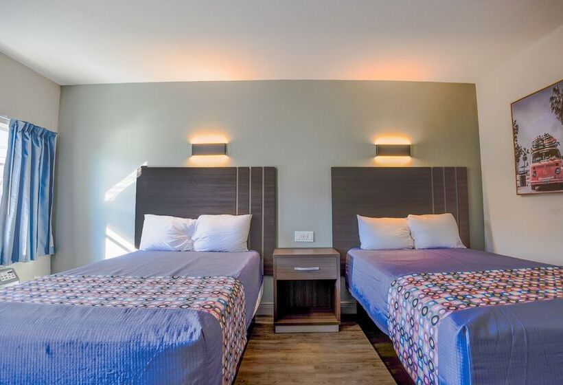 스탠다드 룸 더블 침대 2개, Budget Motel  Titusville