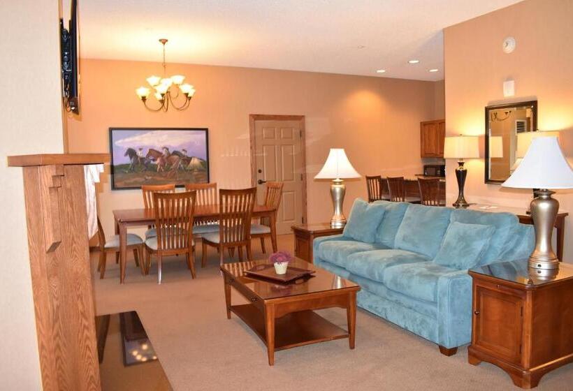 Люкс Повышенной Комфортности, Cherokee Casino West Siloam Springs Resort