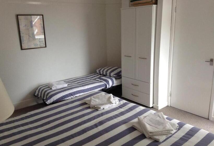 اتاق خانوادگی, North Parade Seafront Accommodation