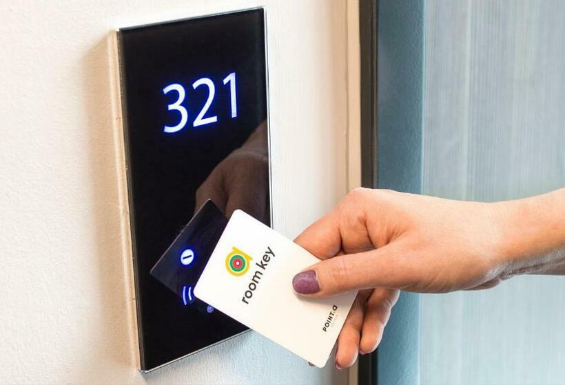 Номер Стандарт, Point A Hotel London Shoreditch