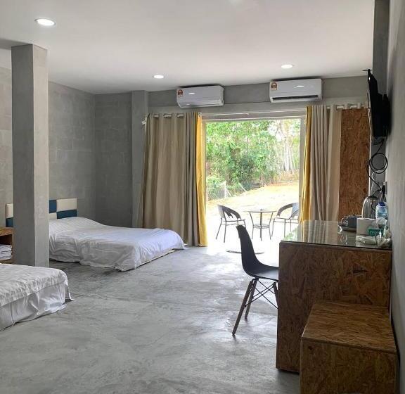 Семейный Номер Вид на Сад, 365 View Point Resort & Homestay