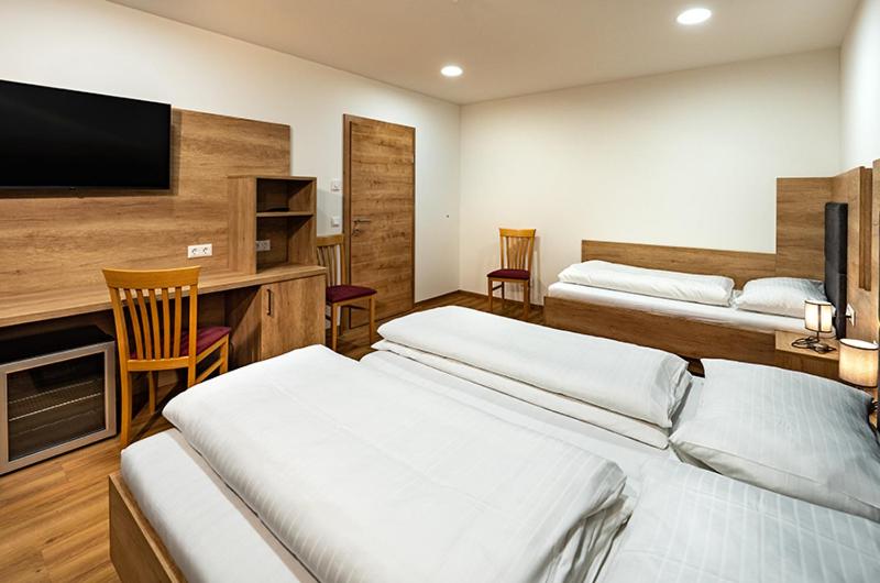 Номер Стандарт, Penker Wirt Zimmer Bank