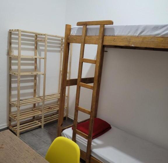 Standard room with outdoor bath, Pousada   Hostel Central