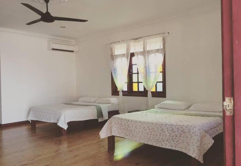 Номер Deluxe Вид на Море, Millbrook House Terengganu