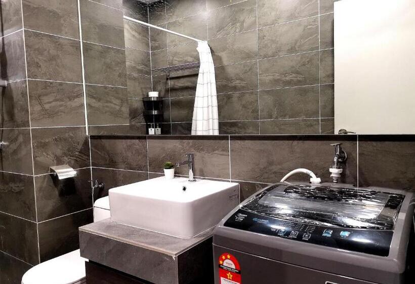 استودیوی سوپریور, Bell Suite   The Premium Suite @ Sepang