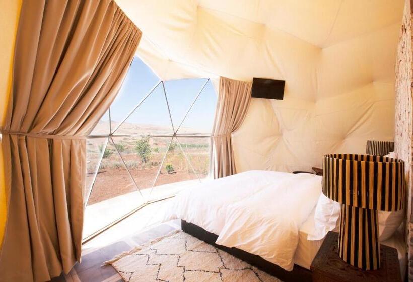 چادر با خدمات رفاهی استاندارد, The Ranch Resort
