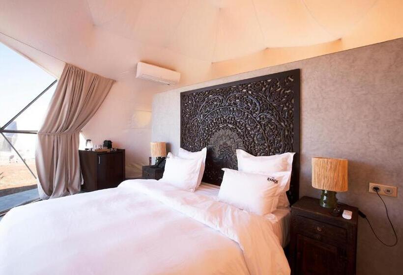 چادر با خدمات رفاهی استاندارد, The Ranch Resort