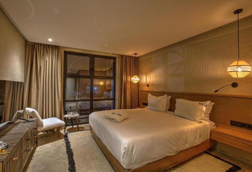 اتاق استاندارد با چشم‌انداز استخر, The Ranch Resort