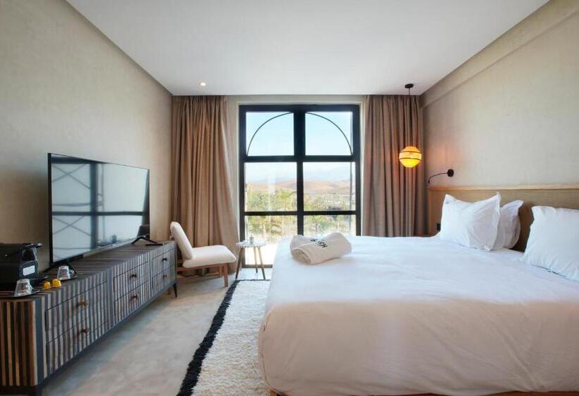 اتاق استاندارد با چشم‌انداز استخر, The Ranch Resort