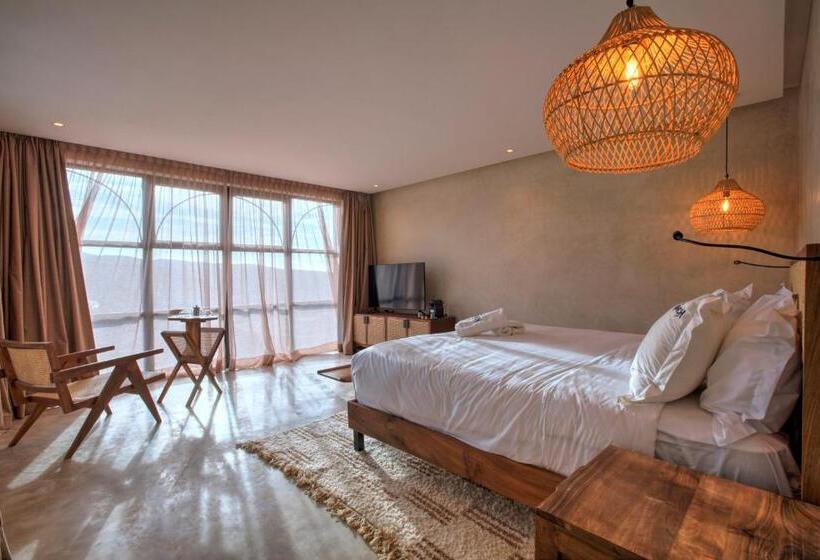 سوییت جونیور, The Ranch Resort