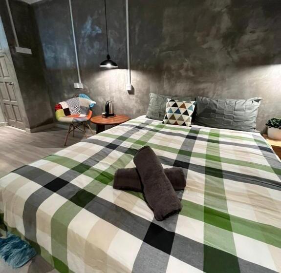 اتاق لوکس, Yy Residences