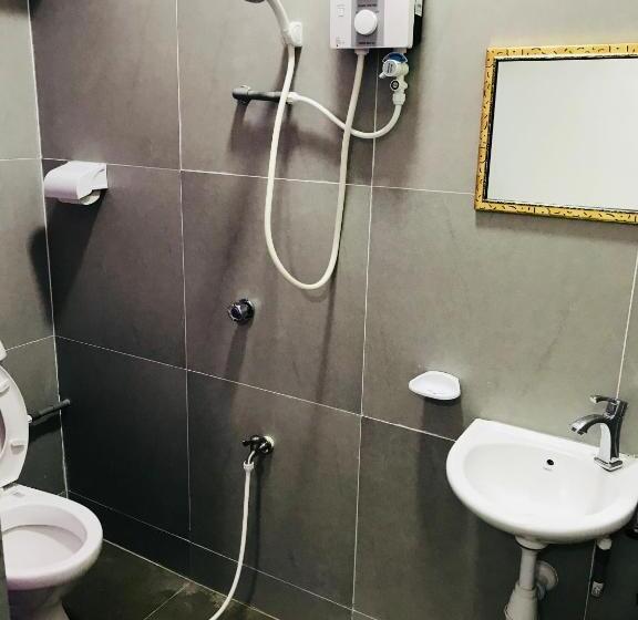 اتاق اکونومی, H