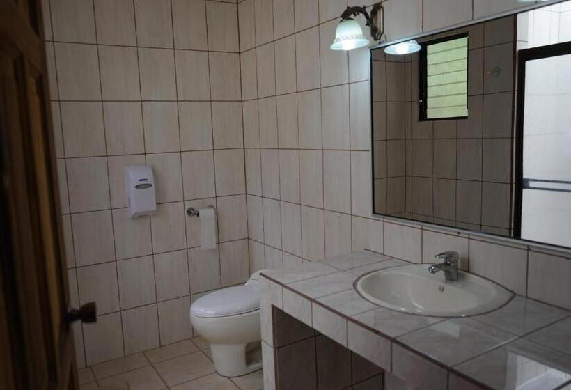 اتاق خانوادگی, Albergue Pozo Verde