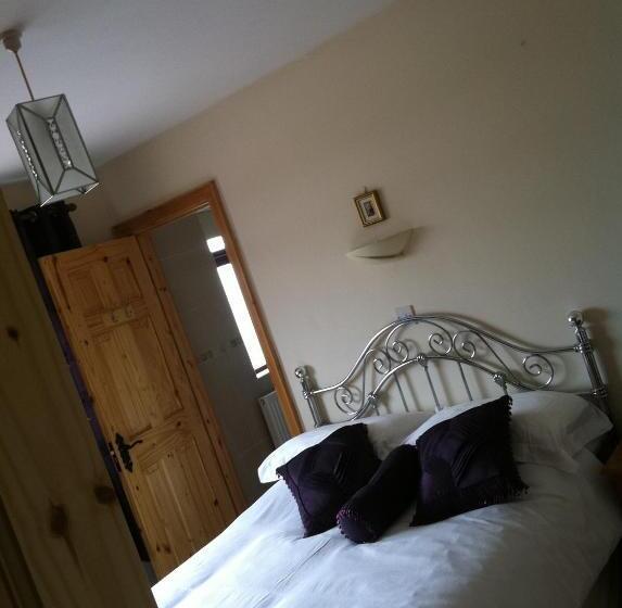 اتاق استاندارد, Teach Donncadh B&b