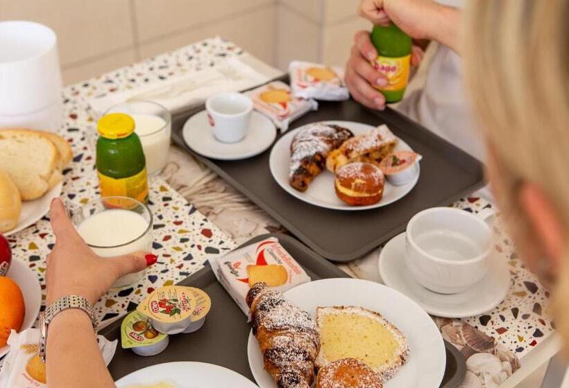 스탠다드 발코니 룸, Christian Ideale Per Famiglie