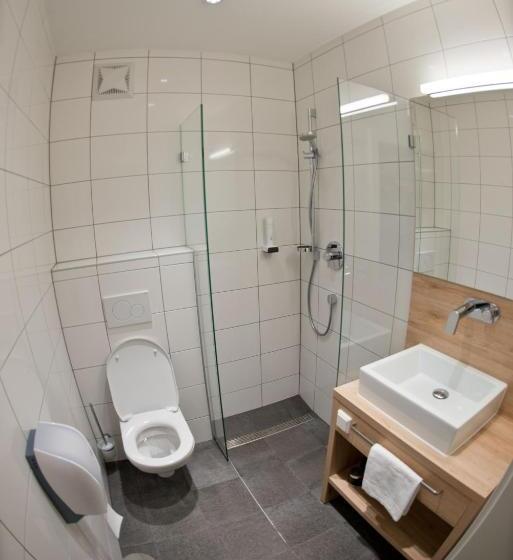 חדר סטנדרט יחיד, Restaurant Meyer