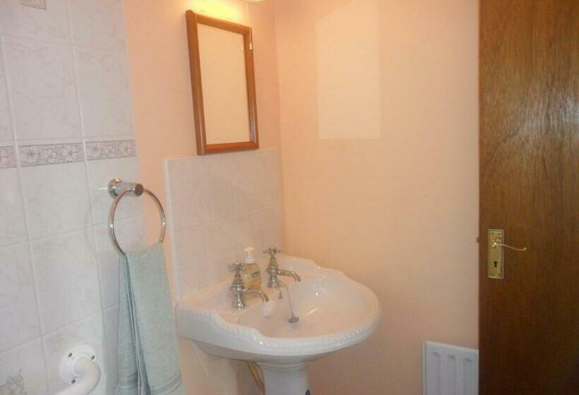 Номер Стандарт Вид на Море, Glen House Room Only Accommodation