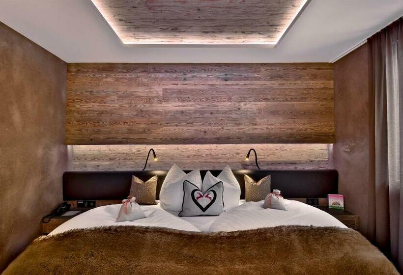 اتاق استاندارد یک تخته با بالکن, Pete Alpine Boutique Hotel   Klein Und Fein   Private Spa Suiten Und Zimmer