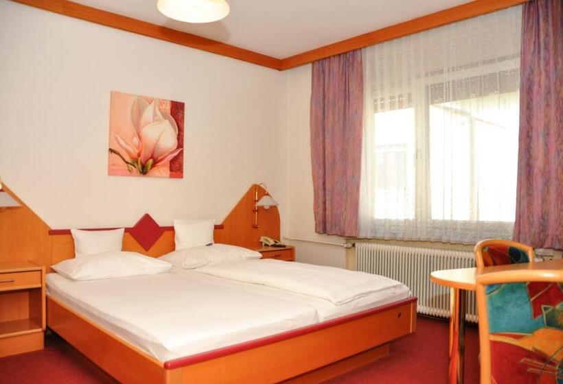 Economy Single Room, Restaurant Teuschler Mogg Bad Waltersdorf Inklusiv Genusscard