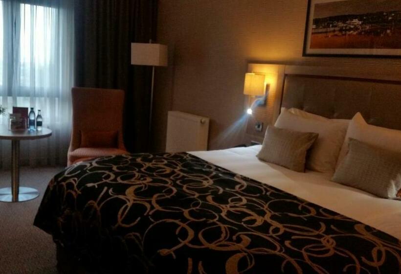 Номер Executive Кровать Кинг, Clayton Hotel Leopardstown