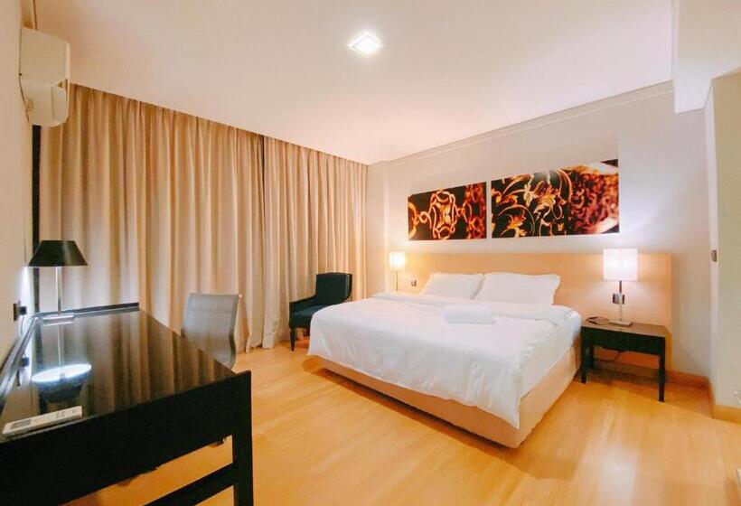 سوییت سوپریور, Straits Suite By C Homestay Malacca