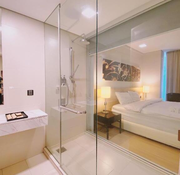 اتاق لوکس, Straits Suite By C Homestay Malacca