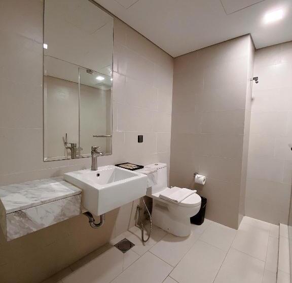 سوییت لوکس, Straits Suite By C Homestay Malacca