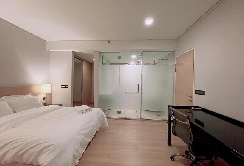 سوییت لوکس, Straits Suite By C Homestay Malacca