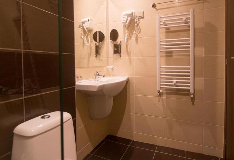 سوییت, Park Hotel Asenevtsi