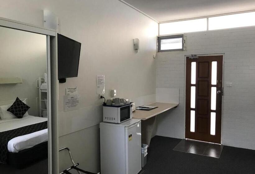 اتاق خانوادگی, Coffs Shearwater Motel
