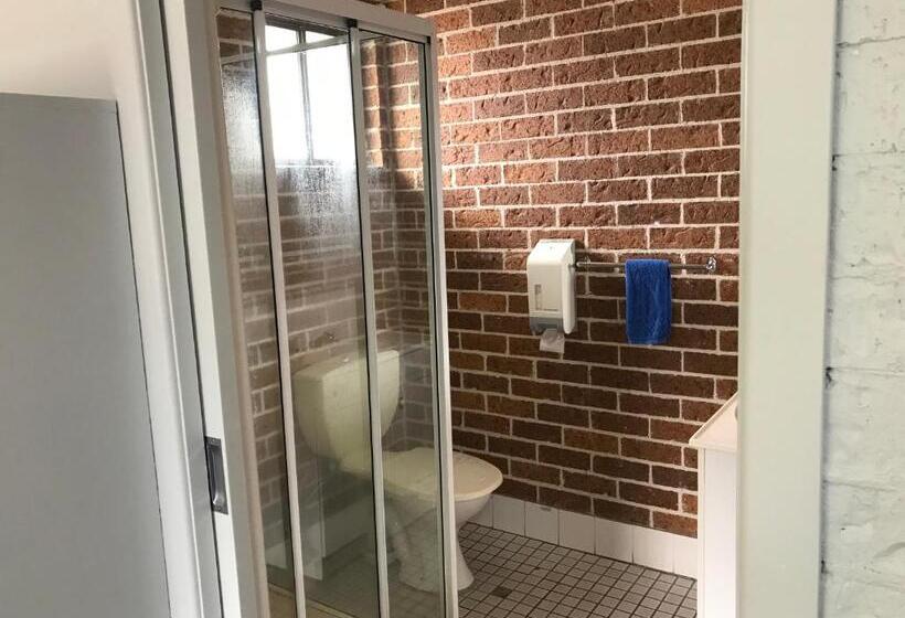 اتاق لوکس, Coffs Shearwater Motel