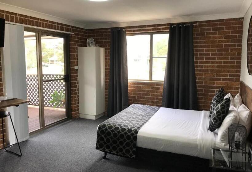 발코니 디럭스 룸, Coffs Shearwater Motel