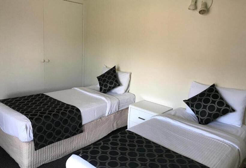 3침실 디럭스 아파트, Coffs Shearwater Motel